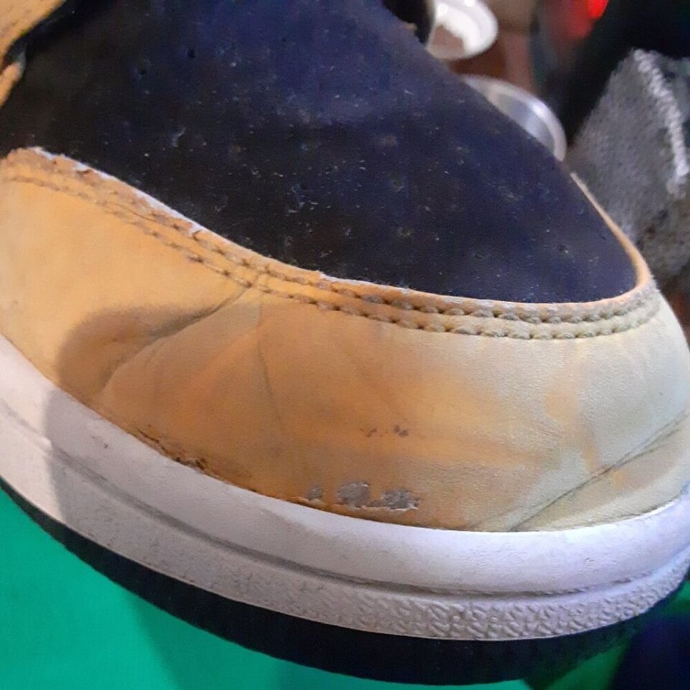 Size 12 - Air Jordan 1 Retro Mid Reverse New Love - Picture 8 of 12